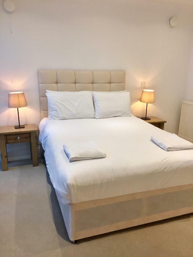 Stylish Apartment In Victoria London Kültér fotó